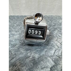 Mechanical Hand Tally Counter 4 Digit Clicker Chrome Metal for Events Coaching
